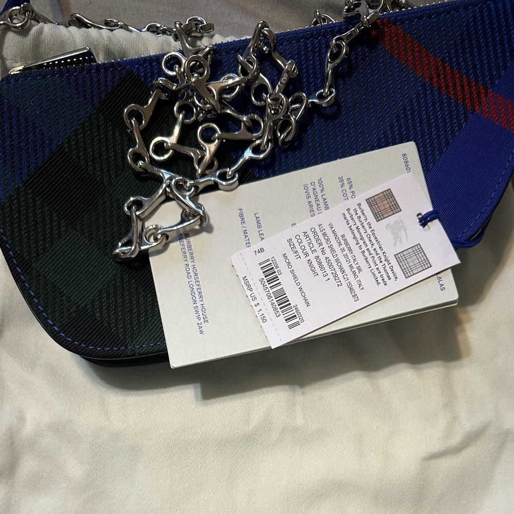 Burberry Micro Shield Chain-Linked Wallet - Picture 6 of 7